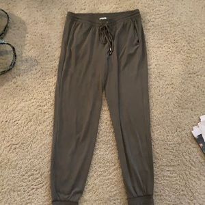 Splendid joggers light olive green/tan